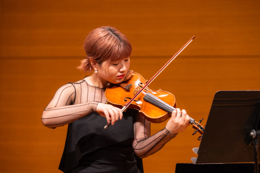 バイオリン講師演奏